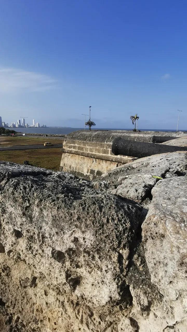 Remparts de Carthagène face à Bocagrande, Colombie